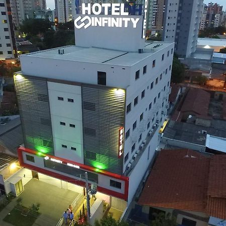 Infinity Hotel กัวยาเนีย ภายนอก รูปภาพ
